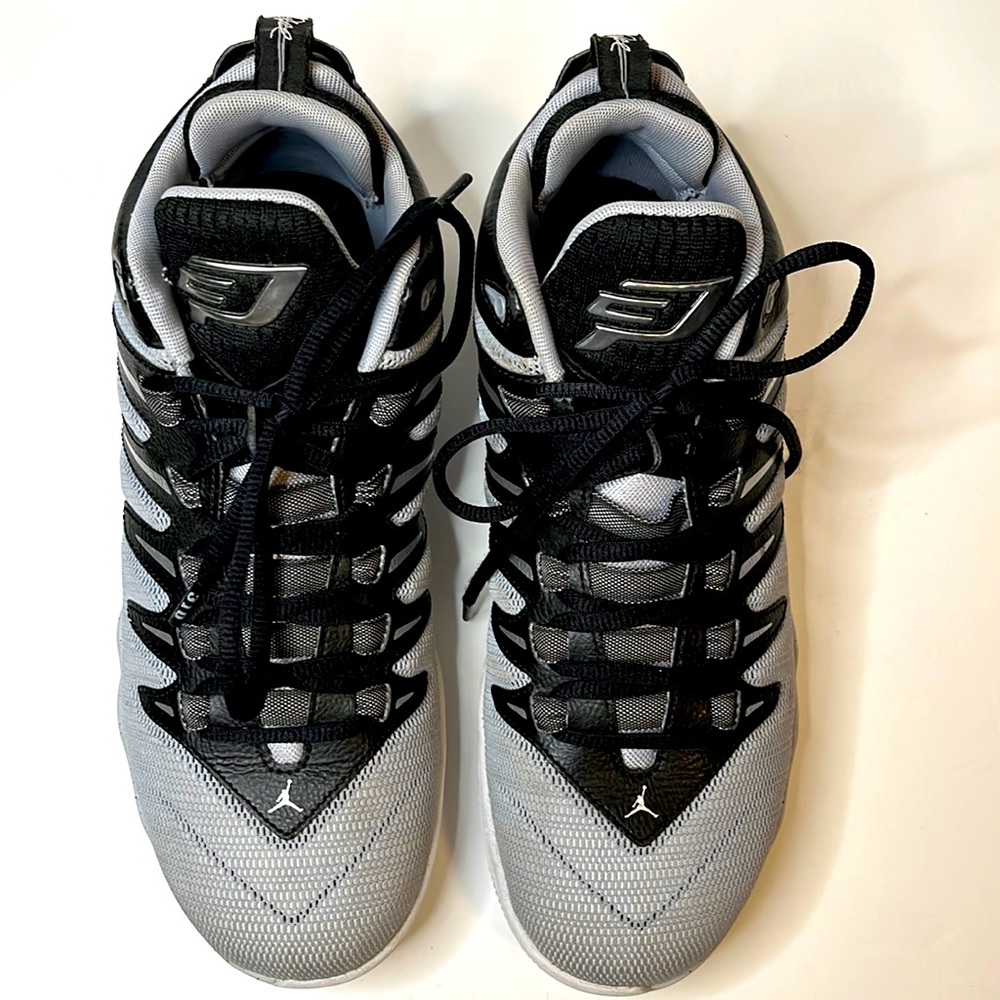Nike Air Jordan CP3.IX 810868-003 Silver Black Gray Basketball Shoes Men Sz 8